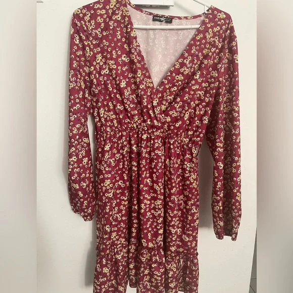 Dress - Picture 2 of 3